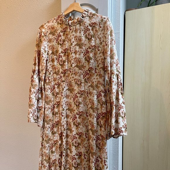 Doen Adelaid Dress - Picture 2 of 6